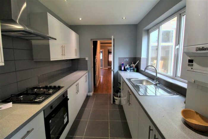 3 Bedroom Terraced House To Rent In Belmont Road, Grays, RM17