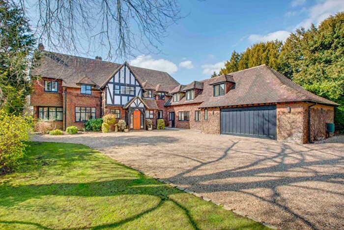 7 Bedroom Detached House For Sale In Burtons Way, Chalfont St Giles, HP8