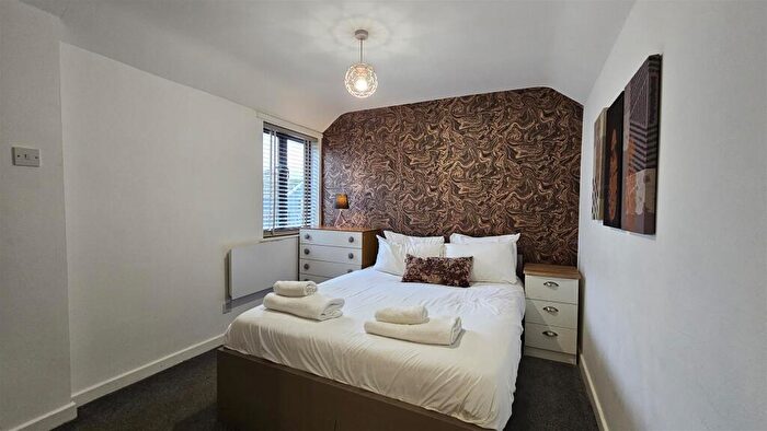 2 Bedroom Flat To Rent In Arbury View, Arbury Road, Cambridge, CB4