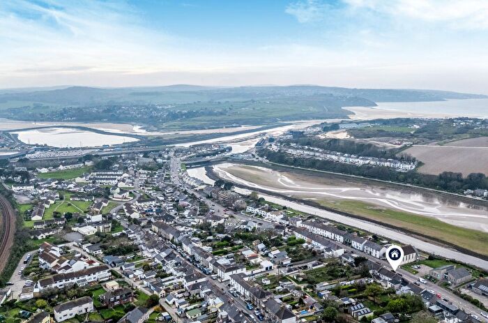 3 Bedroom Terraced House For Sale In Commercial Road, Hayle, Cornwall, TR27