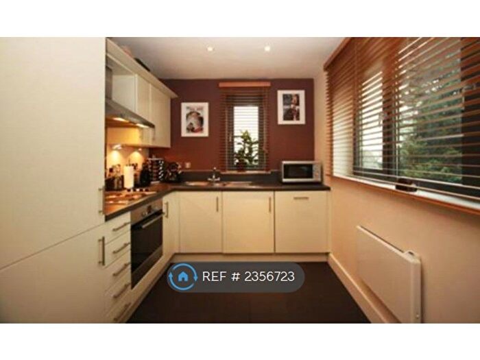 2 Bedroom Flat To Rent In Chapter Way, London, SW19
