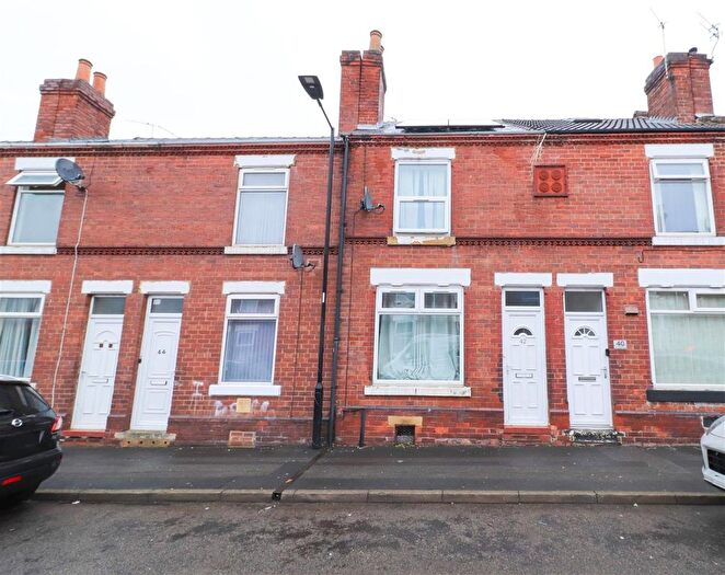 3 Bedroom Terraced House For Sale In St. Johns Road, Doncaster, DN4