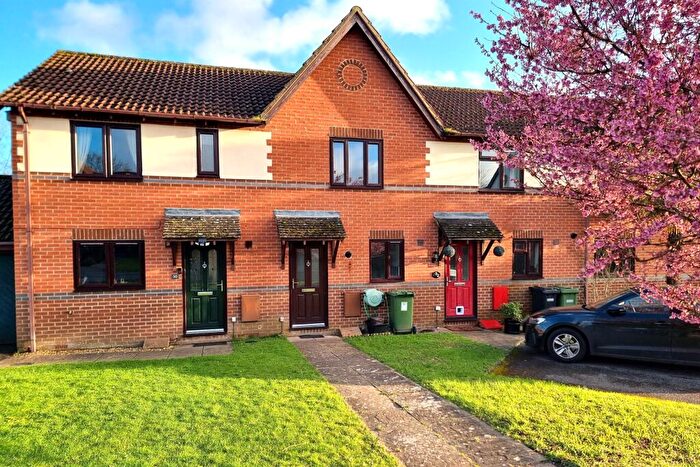 2 Bedroom Terraced House To Rent In Horton Heath, SO50