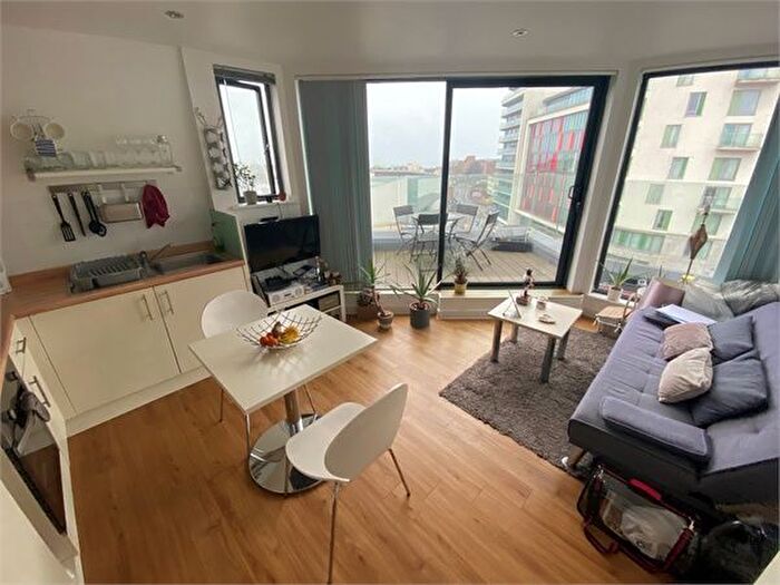 1 Bedroom Flat To Rent In Terrace Road, Bournemouth, Dorset, BH2