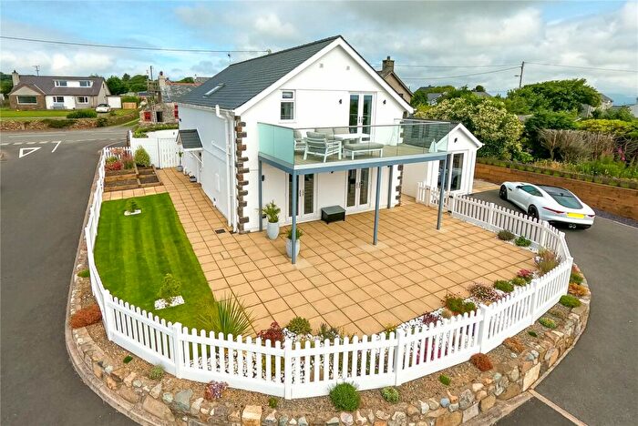 4 Bedroom Detached House For Sale In Mynytho, Pwllheli, Gwynedd, LL53