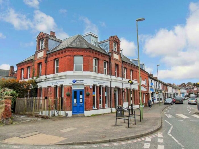 2 Bedroom Apartment To Rent In Stockbridge Road, Winchester, SO22