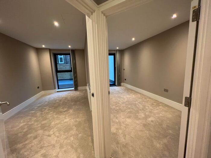 1 Bedroom Flat To Rent In Heather Gardens, Golders Green, NW11