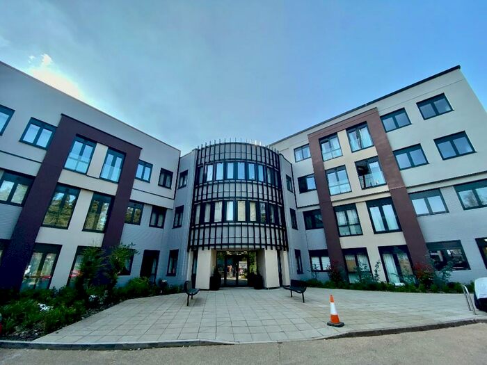 2 Bedroom Apartment To Rent In Broadoaks, Streetsbrook Road, Solihull, West Midlands, B91