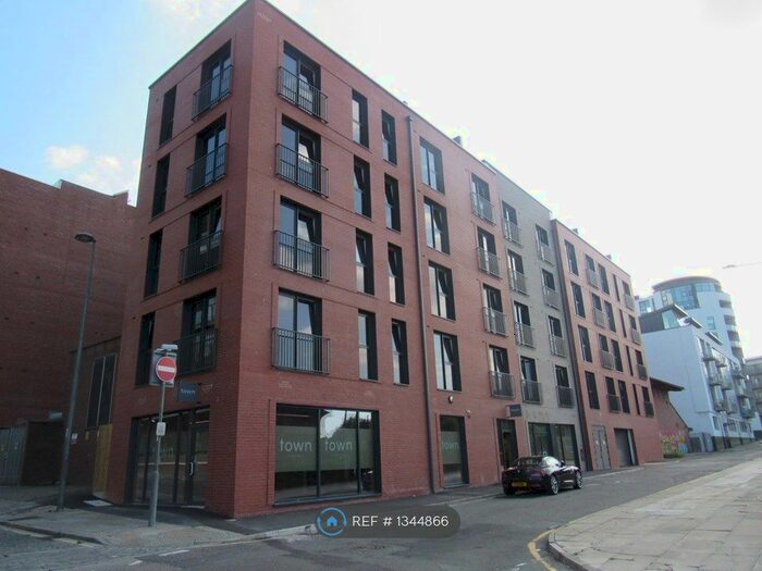 2 Bedroom Flat To Rent In Lydia Ann Street, Liverpool, L1