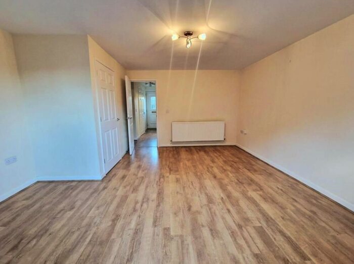 4 Bedroom Property To Rent In Radnor Close, Rednal, Birmingham, B45