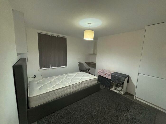 1 Bedroom House To Rent In Wellington Street, PR1