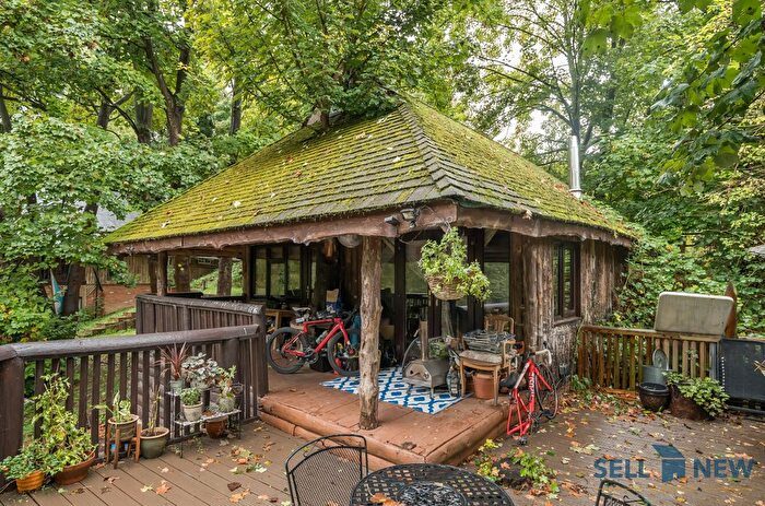 1 Bedroom Lodge For Sale In Water Lane, Bedford, MK41