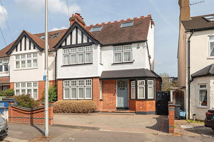 4 Bedroom Semi-Detached House For Sale In Walpole Road, South Woodford, E18