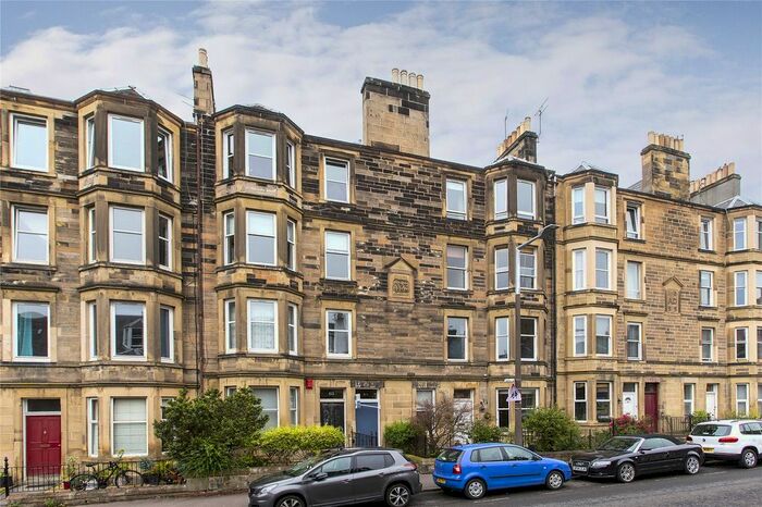 2 Bedroom Flat To Rent In Ashley Terrace, Shandon, Edinburgh, EH11