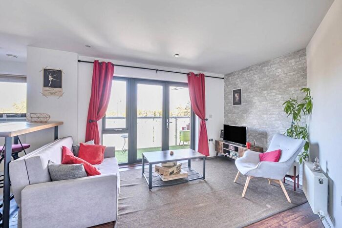 1 Bedroom Flat To Rent In Williams Way, Sudbury, Wembley, HA0