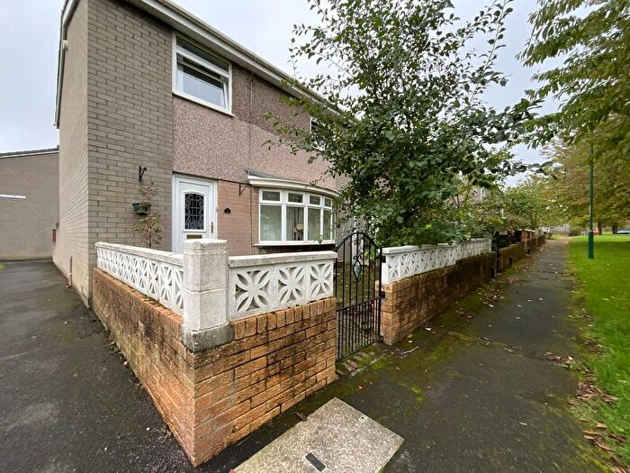 3 Bedroom Semi-Detached House For Sale In Rhyl Parade, Hebburn, Tyne And Wear, NE31