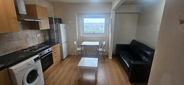 3 Bedroom Apartment To Rent In Lovell Park Heights, Leeds, West Yorkshire, LS7