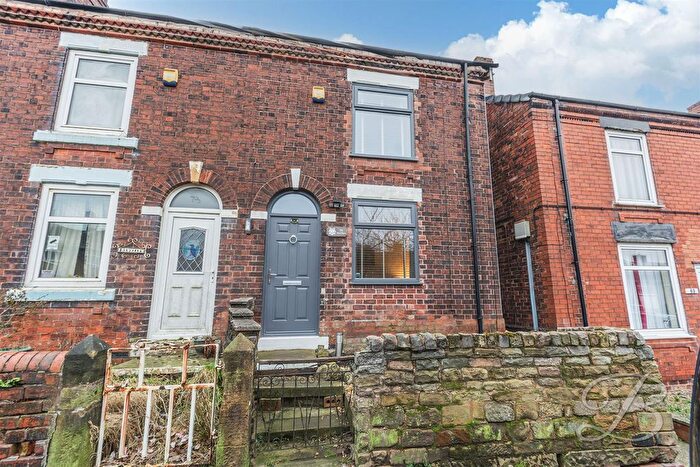 2 Bedroom Semi Detached House For Sale In New Street, North Wingfield, Chesterfield, S42