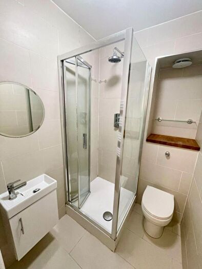 1 Bedroom Flat To Rent In Flat Hampshire Court Bourne Avenue, BH2