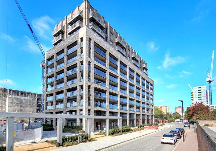 1 Bedroom Flat To Rent In Lyall House, Upton Park, E13