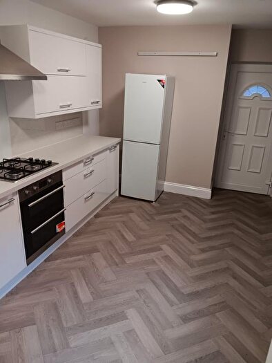 4 Bedroom Terraced House To Rent In Salford, Manchester, M5
