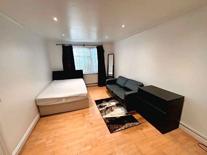 Studio To Rent In Nelson Road, Stanmore, Middlesex, HA7