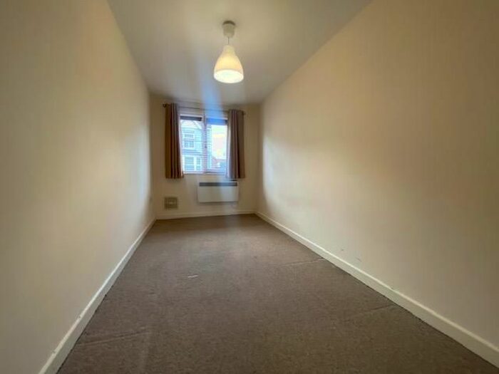 1 Bedroom Flat To Rent In Hamilton Court, Stone Lane, Peterborough, PE1