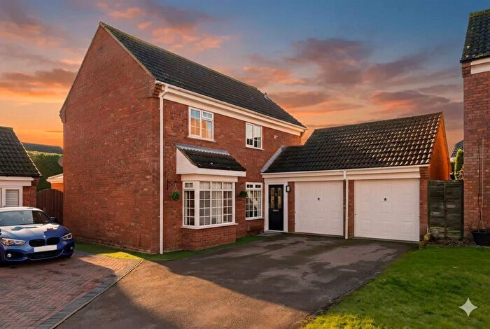 4 Bedroom Detached House For Sale In Manchester Way, St. Ives, PE27