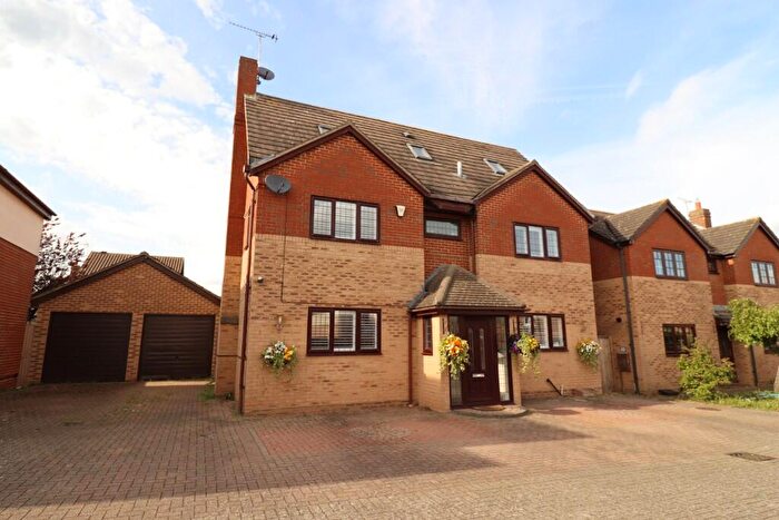 5 Bedroom Detached House For Sale In Welling Road, Beauchamp Gate, Orsett, RM16