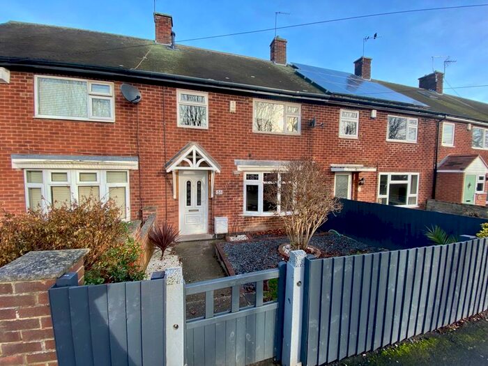 3 Bedroom House To Rent In Langstrath Road, Clifton, NG11