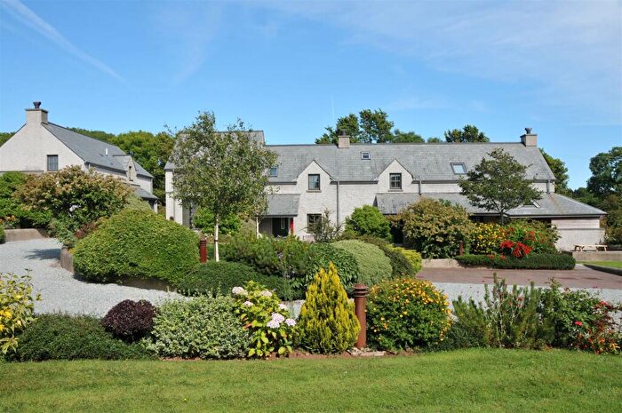 2 Bedroom Cottage For Sale In Ty Twt, East Jordeston, St Florence, SA70