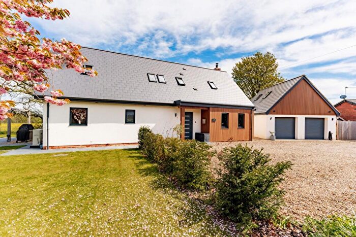 5 Bedroom Detached House For Sale In Fairholme Road, Newton St. Faith, NR10