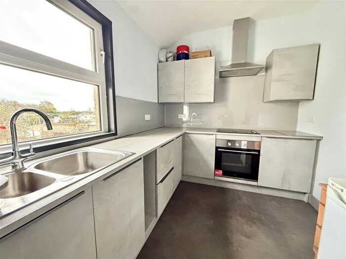 2 Bedroom Flat To Rent In Monkton, Pembroke, SA71
