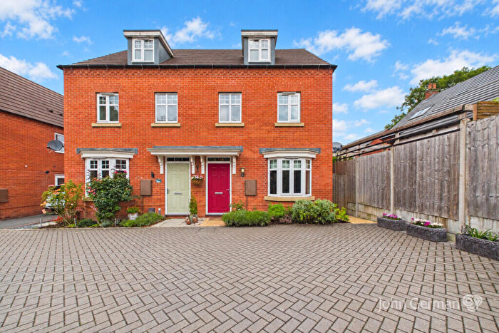 3 Bedroom Semi Detached House For Sale In Litton Croft, Ashbourne, DE6