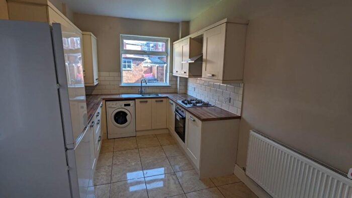 3 Bedroom Terraced House For Sale In Lowther Street, Ashton-on-Ribble, Preston, PR2