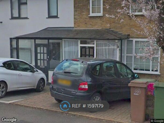 2 Bedroom Terraced House To Rent In Halesowen Road, Morden, SM4