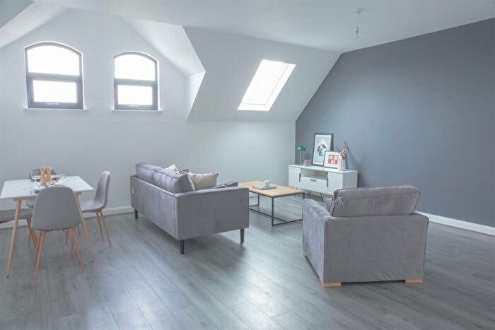 2 Bedroom Apartment To Rent In Great Cheetham Street West, Manchester, Greater Manchester, M7
