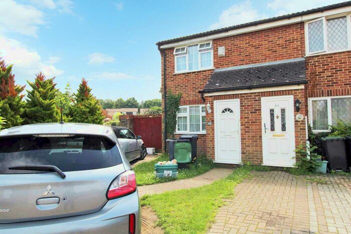2 Bedroom House To Rent In Roundhay, Leybourne, West Malling, ME19