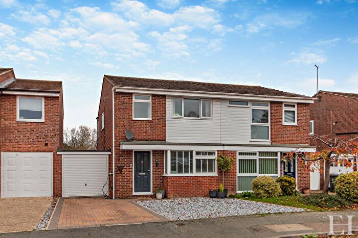 4 Bedroom Semi-Detached House For Sale In Ellison Lane, Hardwick, Cambridge, CB23