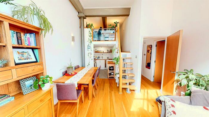 1 Bedroom Apartment To Rent In Lancaster House, Princess Street, Manchester, M1