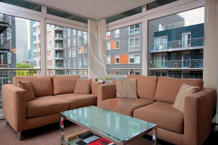 2 Bedroom Flat To Rent In Cassilis Road, London, E14