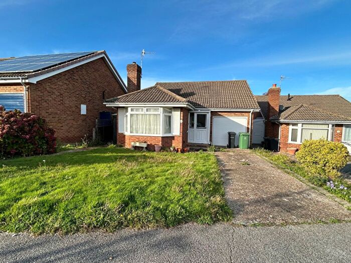 2 Bedroom Detached Bungalow For Sale In College Road, Bexhill On Sea, TN40