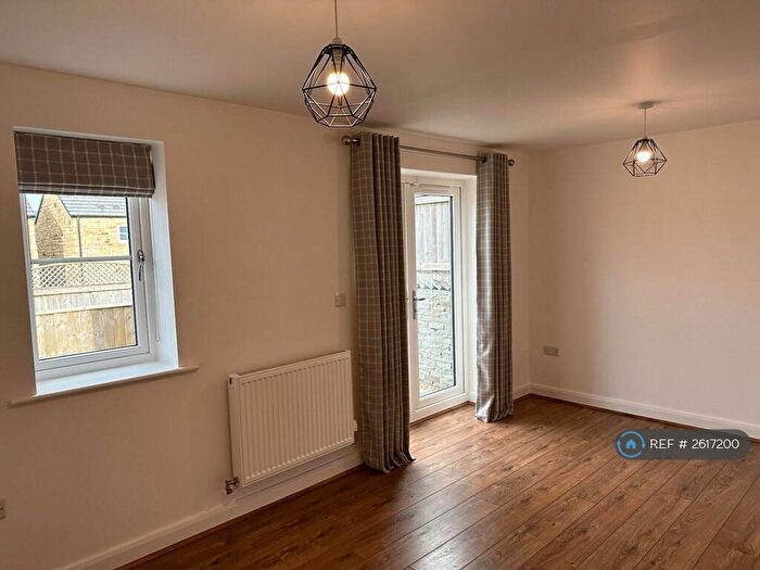 2 Bedroom End Of Terrace House To Rent In Spencer Close, Skipton, BD23