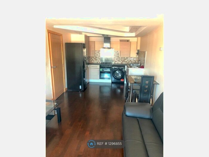 2 Bedroom Flat To Rent In Great Horton Road, Bradford BD7