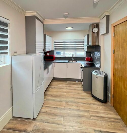 Studio To Rent In Cullingworth Road, London, NW10