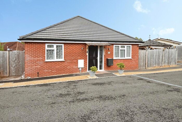 2 Bedroom Detached Bungalow For Sale In Porton Road, Boscombe Down, Amesbury, SP4