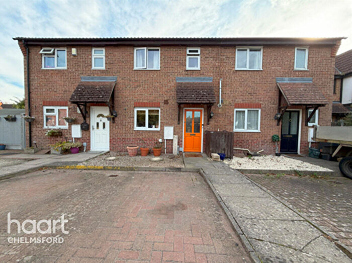 2 Bedroom Terraced House For Sale In Ridgewell Avenue, Chelmsford, CM1