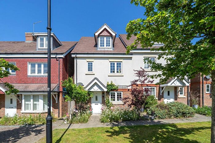 4 Bedroom Semi-Detached House For Sale In Brookwood Farm Drive, Knaphill, Woking, Surrey, GU21