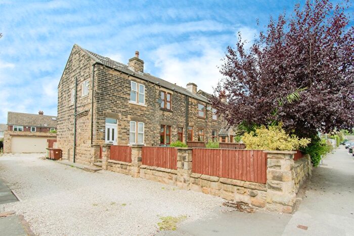 2 Bedroom Terraced House For Sale In Hardakers Lane, Ackworth, Pontefract, WF7