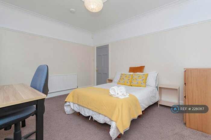5 Bedroom Terraced House To Rent In Lorne Road, Leicester, LE2